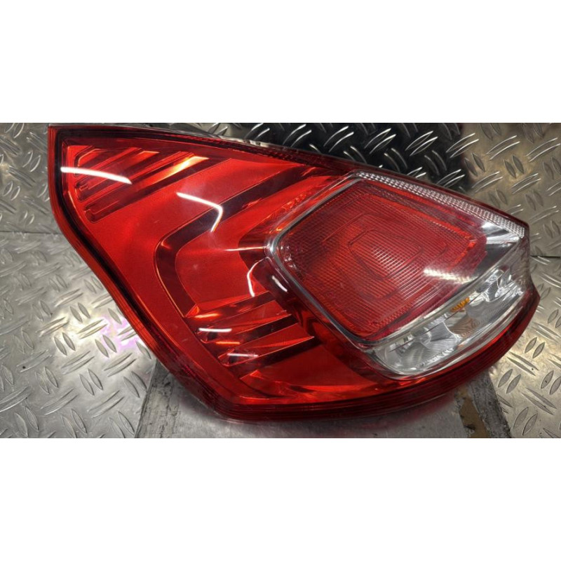 Feu arriere principal gauche (feux) FORD FIESTA 6