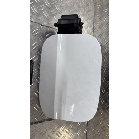 Trappe d'essence SKODA SCALA Photo n°1