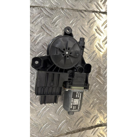 Moteur leve vitre avant droit SKODA SCALA Photo n°1