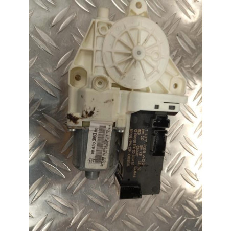 Moteur leve vitre avant droit PEUGEOT 407