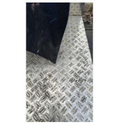 Capot BMW X3 E83 Photo n°3