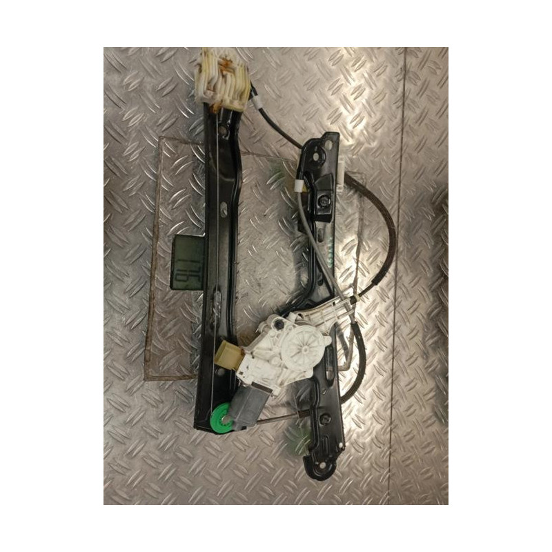 Moteur leve vitre arriere droit BMW SERIE 1 E87