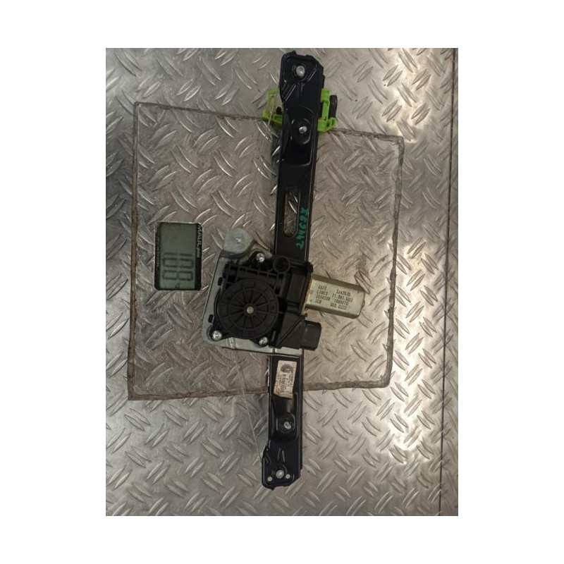 Moteur leve vitre avant droit BMW SERIE 1 E87