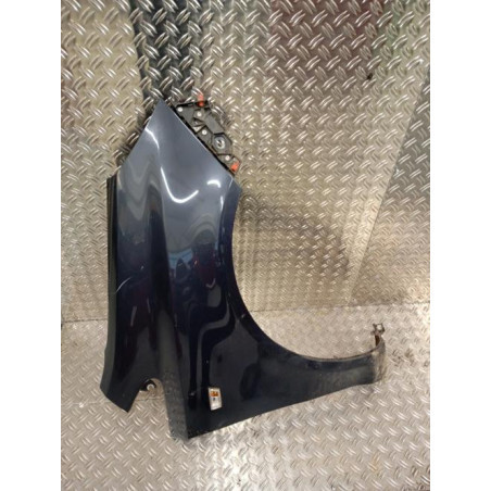 Aile avant droit OPEL CORSA D Photo n°1