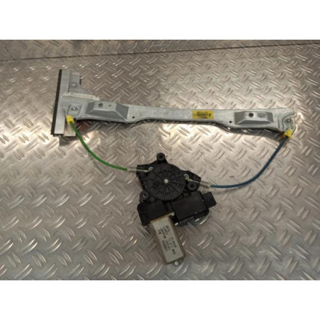 Moteur leve vitre avant droit OPEL CORSA D Photo n°1