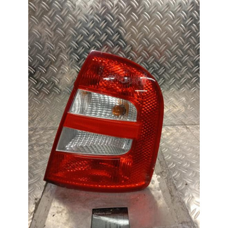 Feu arriere principal droit (feux) SKODA FABIA 1 Photo n°1