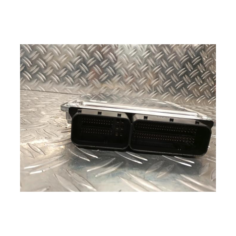 Calculateur moteur BMW SERIE 1 F20