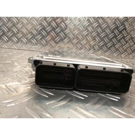 Calculateur moteur BMW SERIE 1 F20 Photo n°1