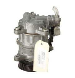 Compresseur clim BMW SERIE 1 F20 Photo n°4