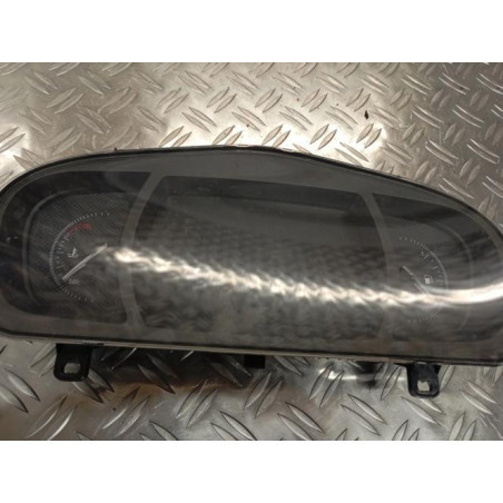 Compteur RENAULT MEGANE 4 Photo n°1