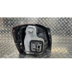 Feu arriere principal droit (feux) VOLKSWAGEN POLO 5 Photo n°4