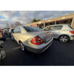 Capot MERCEDES CLASSE E 211 Photo n°14