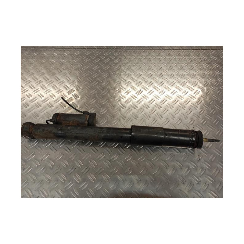 Amortisseur arriere droit MERCEDES CLASSE CLS 218