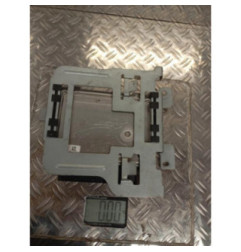 Calculateur moteur VOLKSWAGEN TOURAN 2 Photo n°1