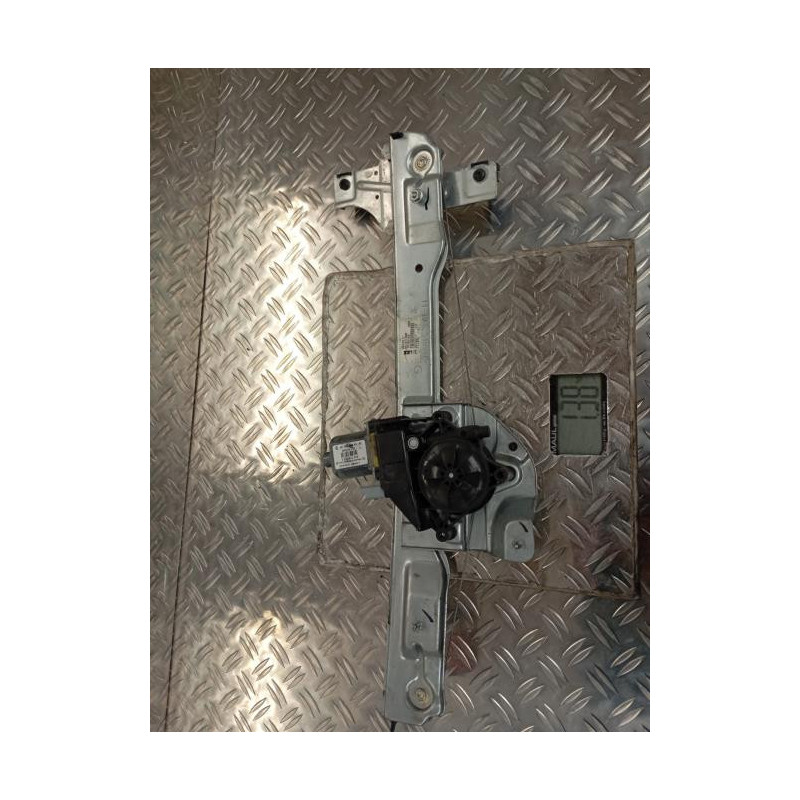 Moteur leve vitre avant gauche PEUGEOT 208 1