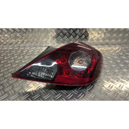Feu arriere principal droit (feux) OPEL CORSA D Photo n°1