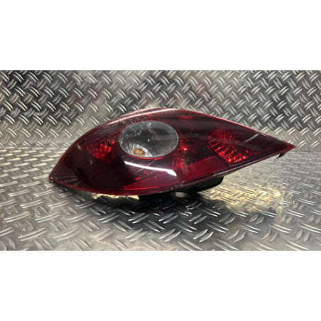 Feu arriere principal gauche (feux) OPEL CORSA D