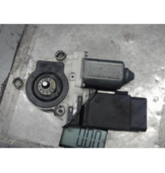 Moteur leve vitre avant gauche VOLKSWAGEN GOLF 4 Photo n°3