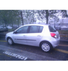 Bloc ABS (freins anti-blocage) RENAULT CLIO 3 Photo n°8