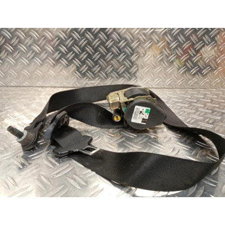 Ceinture avant droit MERCEDES CLASSE A 169