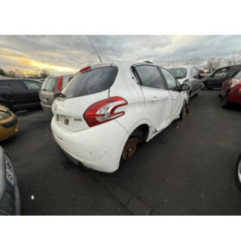 Ecran GPS PEUGEOT 208 1 Photo n°15