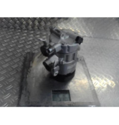 Compresseur clim VOLKSWAGEN TOURAN 1 Photo n°1