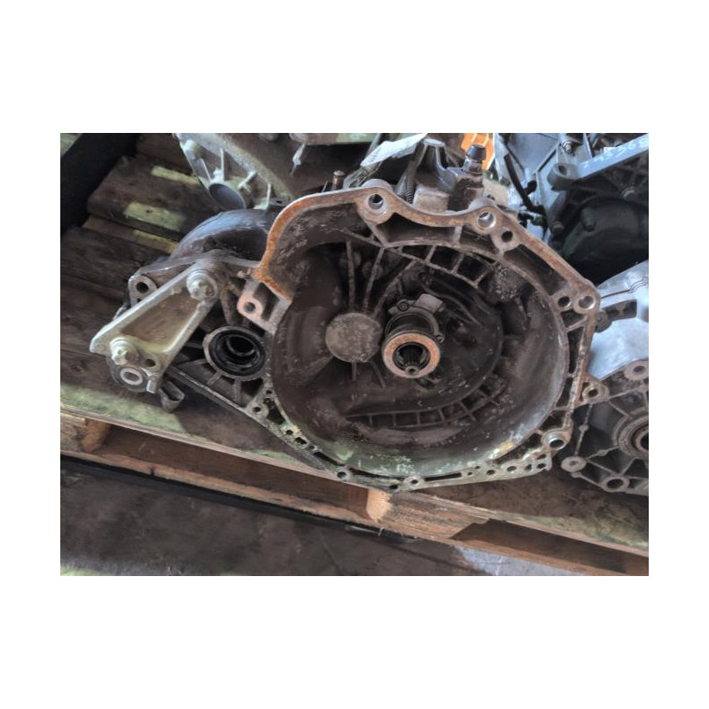 Boite de vitesses OPEL CORSA D