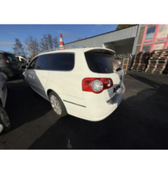 Feu arriere principal droit (feux) VOLKSWAGEN PASSAT 5 Photo n°12