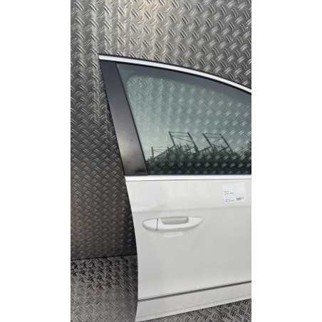 Porte avant droit VOLKSWAGEN PASSAT 5