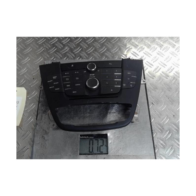 Facade autoradio OPEL INSIGNIA 1