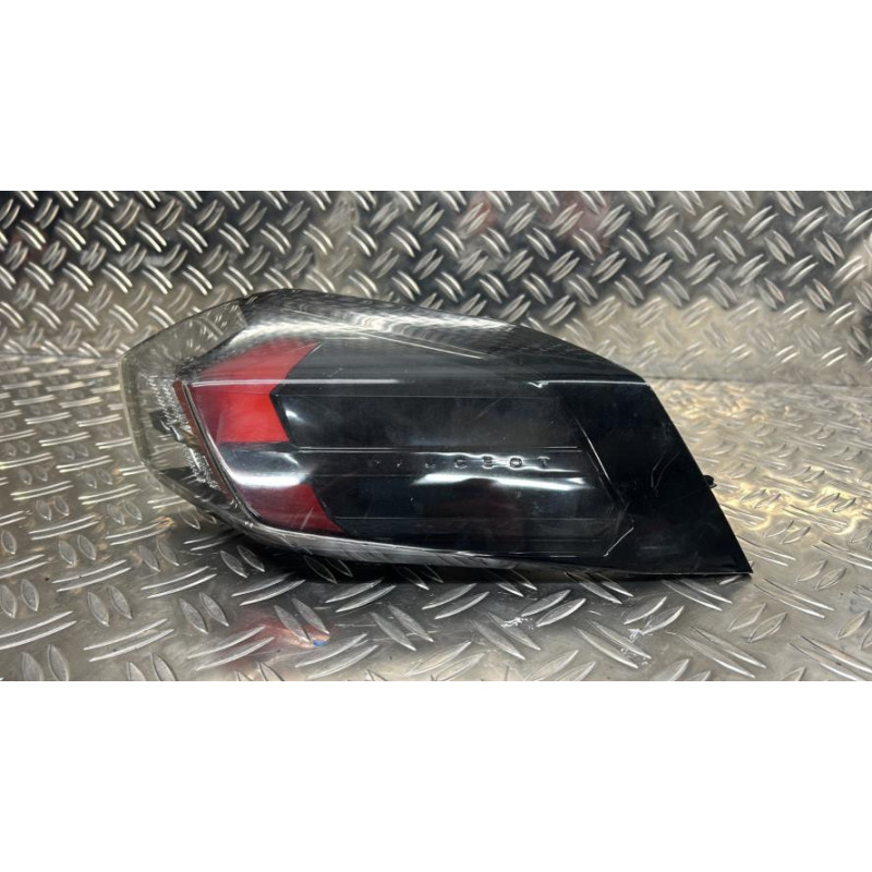 Feu arriere principal droit (feux) PEUGEOT 2008 2