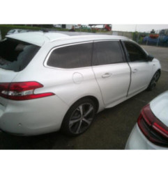 Porte avant droit PEUGEOT 308 2 SW Photo n°9