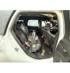 Porte avant droit PEUGEOT 308 2 SW Photo n°17