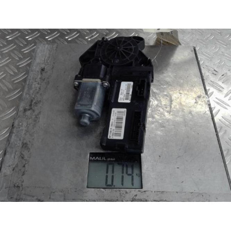Moteur leve vitre avant gauche RENAULT SCENIC 3
