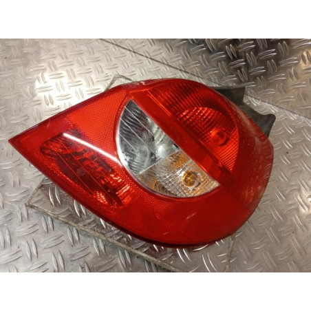 Feu arriere principal droit (feux) RENAULT CLIO 3 Photo n°1