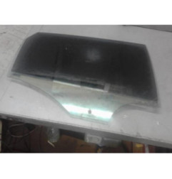 Vitre arriere droit VOLKSWAGEN POLO 5 Photo n°1