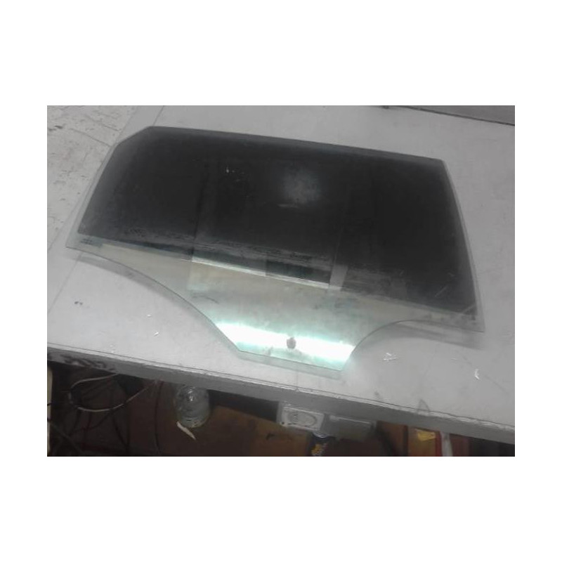 Vitre arriere droit VOLKSWAGEN POLO 5