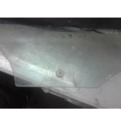 Vitre arriere droit VOLKSWAGEN POLO 5 Photo n°4