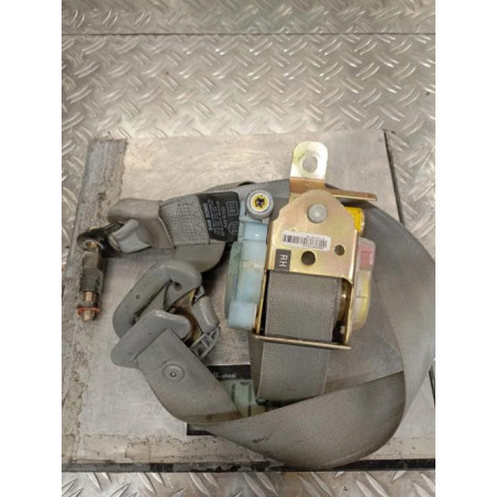 Ceinture avant droit KIA CARNIVAL 1