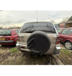 Calandre TOYOTA RAV4 2 Photo n°17