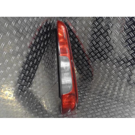 Feu arriere principal droit (feux) FORD C-MAX 1