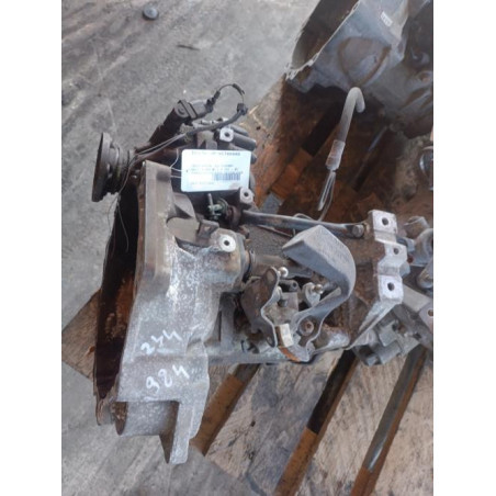 Boite de vitesses VOLKSWAGEN GOLF 4