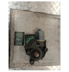 Moteur leve vitre avant droit RENAULT MEGANE 3 Photo n°1