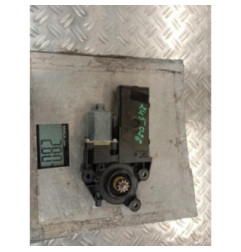 Moteur leve vitre avant gauche RENAULT MEGANE 3 Photo n°1