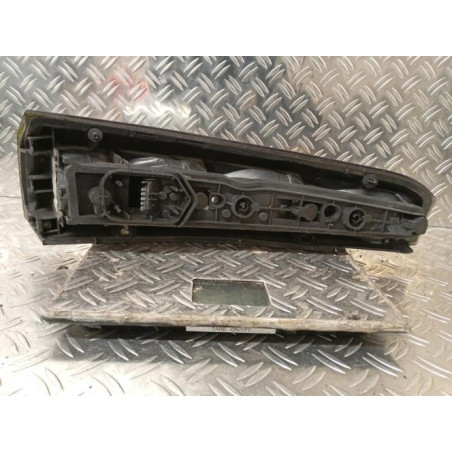 Feu arriere principal droit (feux) OPEL MERIVA A Photo n°1