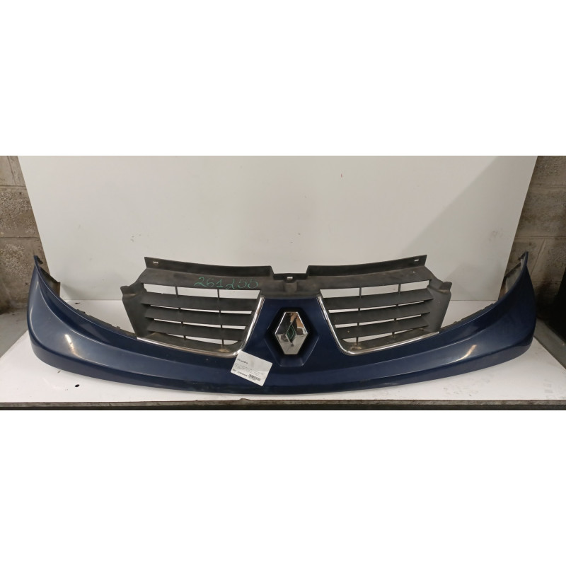 Calandre RENAULT TRAFIC 2