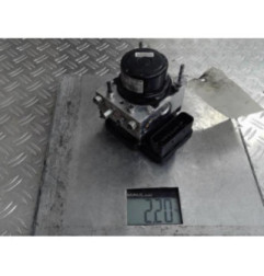 Bloc ABS (freins anti-blocage) TOYOTA YARIS 3 Photo n°1