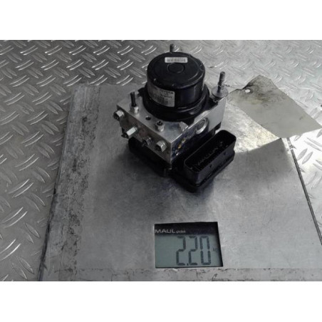 Bloc ABS (freins anti-blocage) TOYOTA YARIS 3 Photo n°1