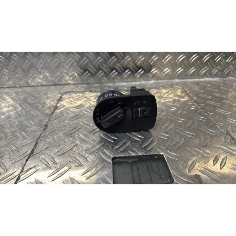 Commande de phare AUDI A3 2