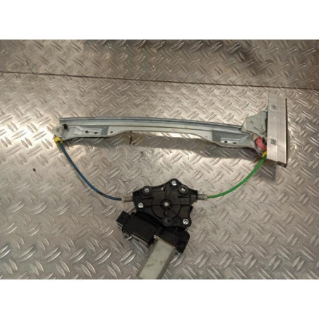 Moteur leve vitre avant droit OPEL CORSA D Photo n°1